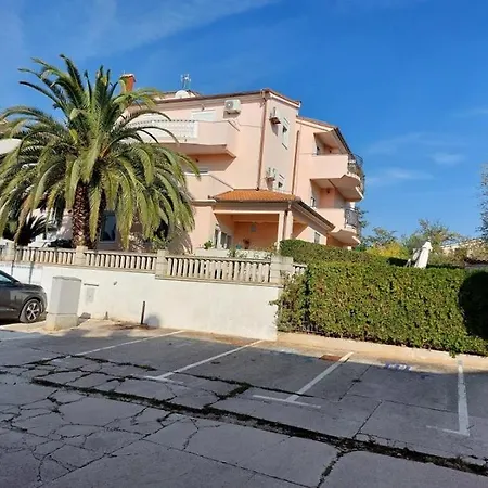 Lucia Apartman Medulin
