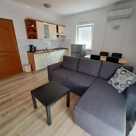 Apartment Lucia